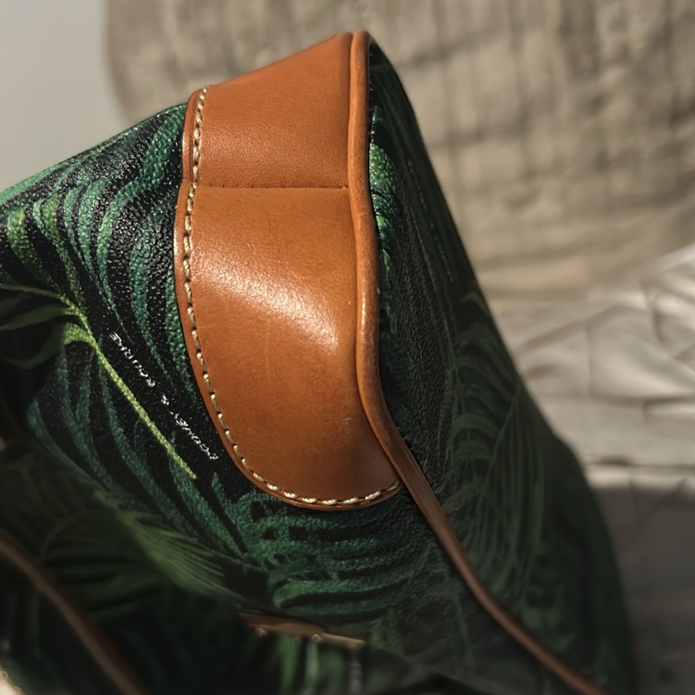 Dooney & Bourke Siesta SET Green Palm Print Crossbody Bag with Tan Trim - Picture 7 of 13